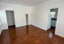 6108 Ocean Living Room